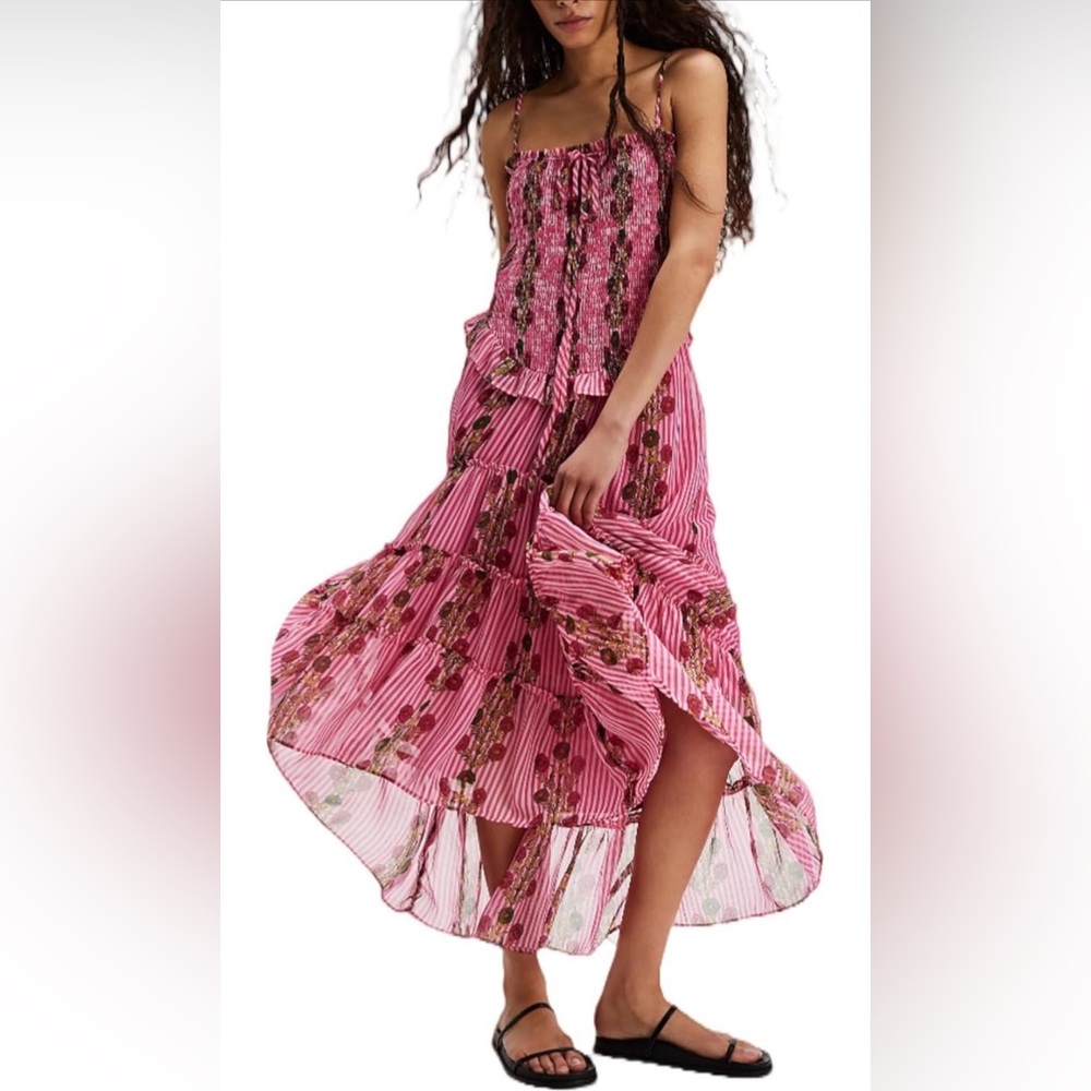 Pink Floral Women's Dress - Picture 2 of 5